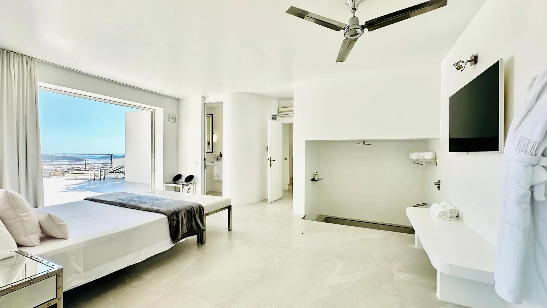 Villa Roca Ibiza BALEARIC ISLANDS